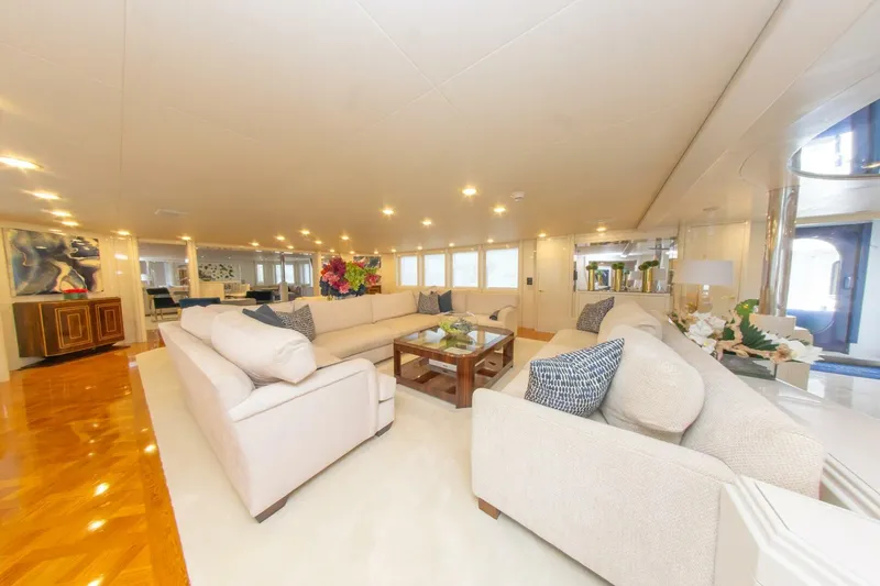 Slide: The Image of 164 OCEANFAST 1989 MAIN SALON - 4511431