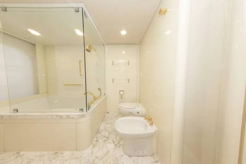 Slide: The Image of 164 OCEANFAST 1989 MASTER 2ND HEAD 3 - 4511433