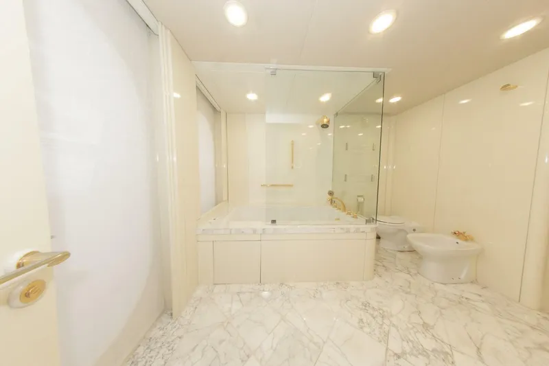 Slide: The Image of 164 OCEANFAST 1989 MASTER 2ND HEAD - 4511436