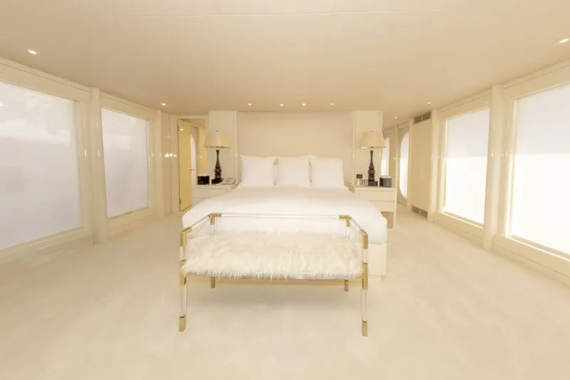 Slide: The Image of 164 OCEANFAST 1989 MASTER STATEROOM 3 - 4511447