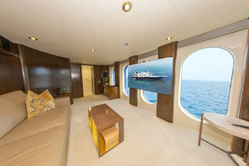 Slide: The Image of 164 OCEANFAST 1989 MEDIA ROOM 5 - 4511450