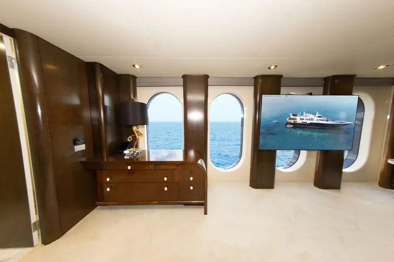 Slide: The Image of 164 OCEANFAST 1989 MEDIA ROOM 8 - 4511453