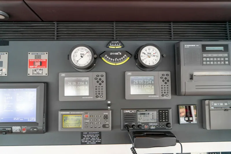 Slide: The Image of 164 OCEANFAST 1989 ELECTRONICS 2 - 4511314