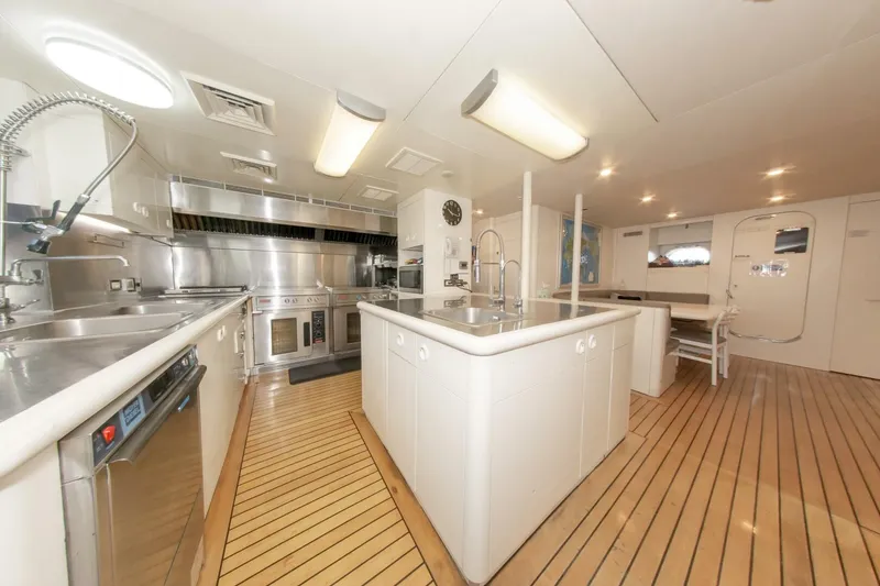 Slide: The Image of 164 OCEANFAST 1989 GALLEY - 4511320