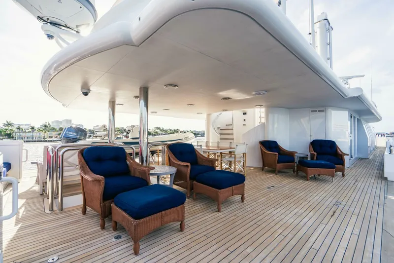 Slide: The Image of 164 OCEANFAST 1989 2ND DECK LOUNGE - 4511289