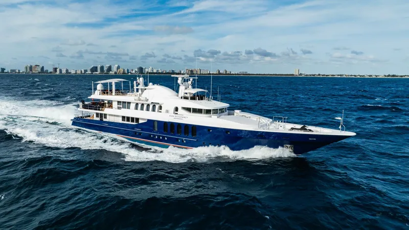 Slide: The Image of 164 OCEANFAST 1989 PROFILE 5 - 4511346