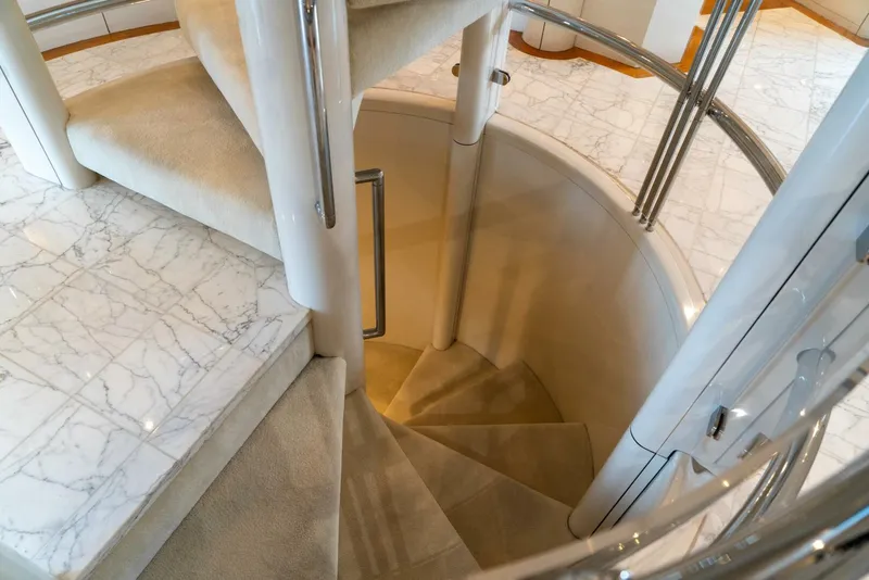 Slide: The Image of 164 OCEANFAST 1989 STAIRCASE 2 - 4511356