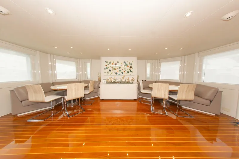 Slide: The Image of 164 OCEANFAST 1989 AFT LOUNGE - 4511379