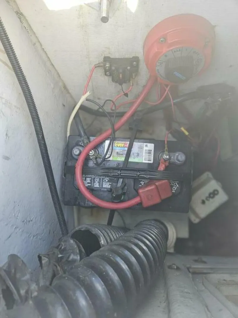 Slide: The Image of Pursuit 2600 CC 1995 - 4529010