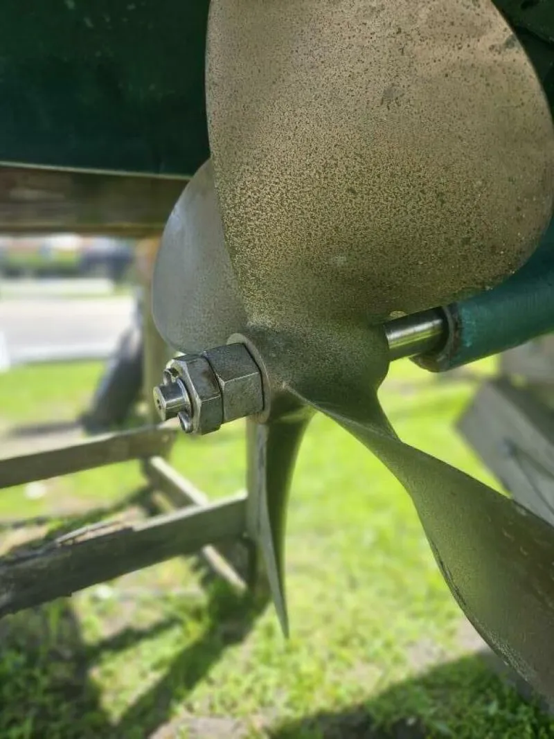 Slide: The Image of Pursuit 2600 CC 1995 - 4528963