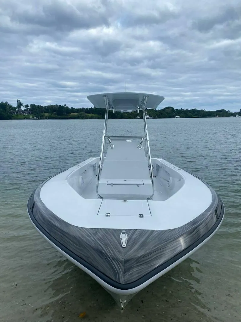 Slide: The Image of Intrepid 24 1988 - 4807218