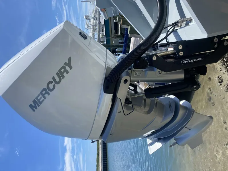 Slide: The Image of Intrepid 24 1988 - 4514009