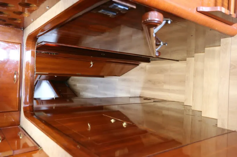 Slide: The Image of Bertram Convertible 1981 - 5839596