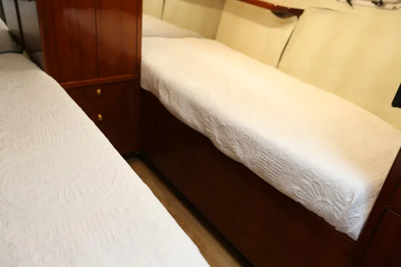 Slide: The Image of Bertram Convertible 1981 - 5839607