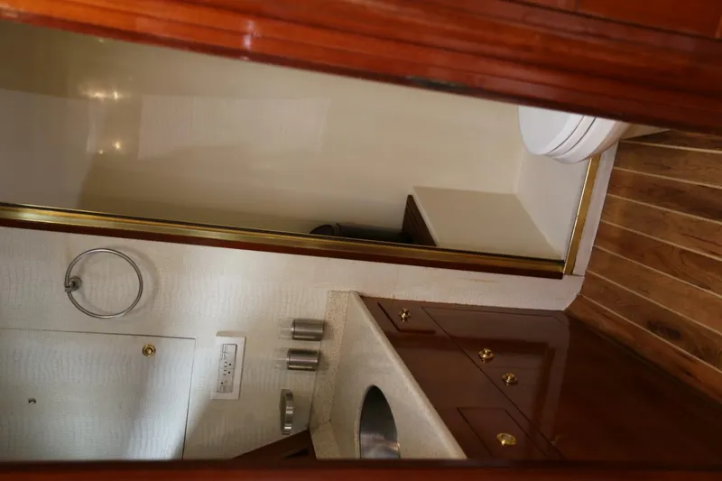 Slide: The Image of Bertram Convertible 1981 - 5839610