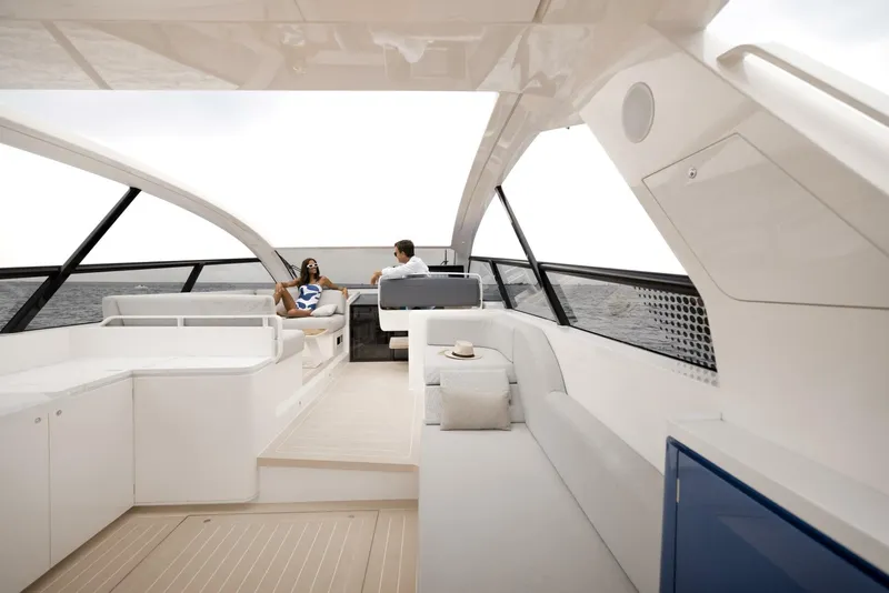 Slide: The Image of Sialia 57 Weekender Sialia 57 electric dayboat - 4632966