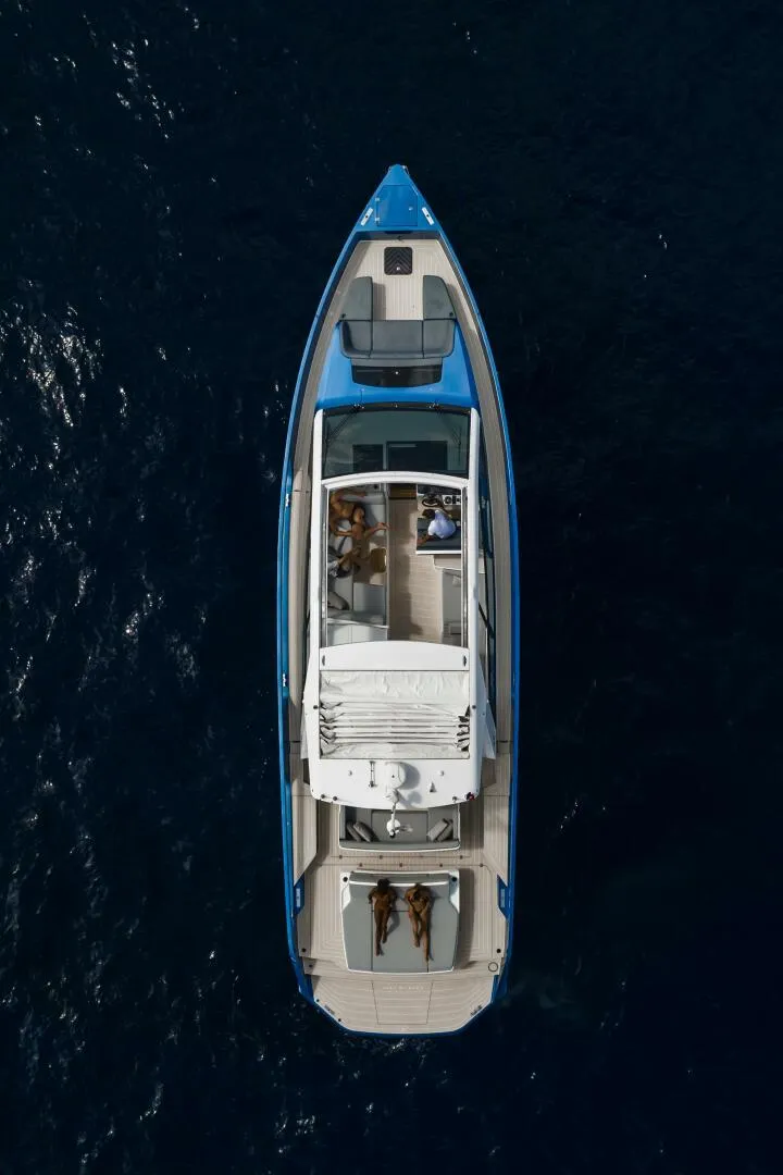 Slide: The Image of Sialia 57 Weekender Sialia 57 electric dayboat - 4632967