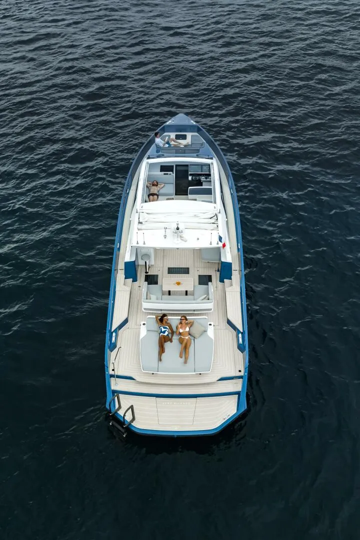 Slide: The Image of Sialia 57 Weekender Sialia 57 electric dayboat - 4632968