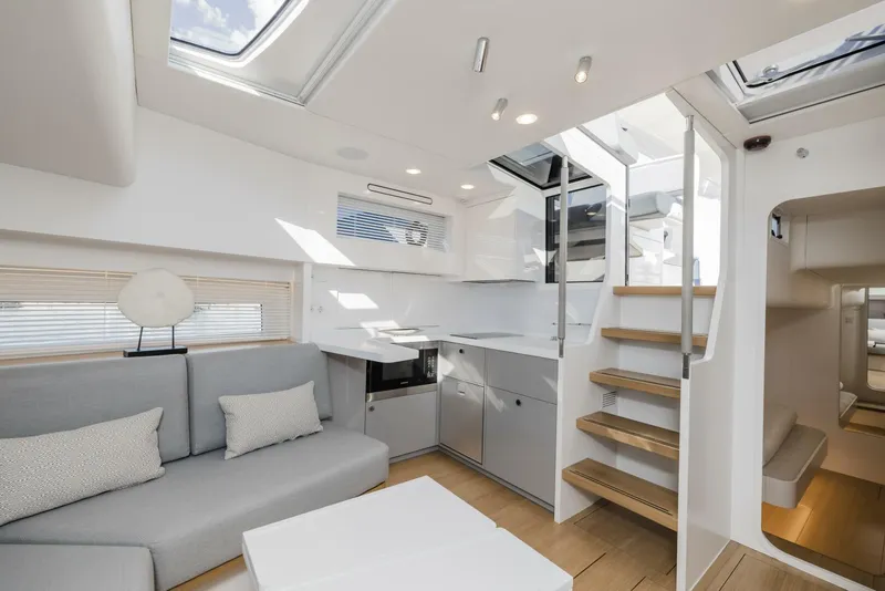 Slide: The Image of Sialia 57 Weekender Sialia 57 electric dayboat - 4632929