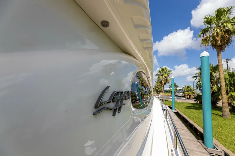 Slide: The Image of 2007 Lazzara 74 Motor Yacht Kathleen - 4688478