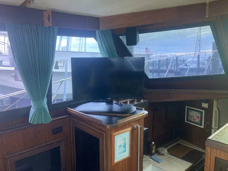 Slide: The Image of Hatteras SportFish 1983 - 4526609