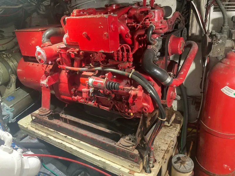 Slide: The Image of Hatteras SportFish 1983 - 4526621