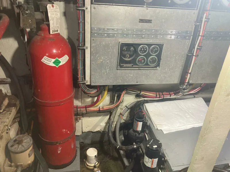 Slide: The Image of Hatteras SportFish 1983 - 4526622