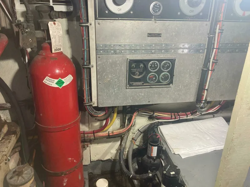 Slide: The Image of Hatteras SportFish 1983 - 4526623