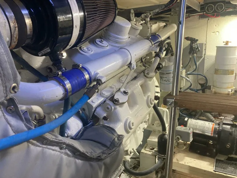 Slide: The Image of Hatteras SportFish 1983 - 4526632