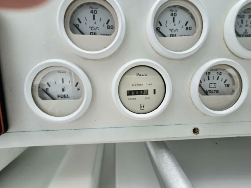 Slide: The Image of 1992 Mainship 360 - 4519750