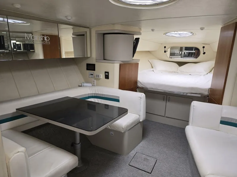 Slide: The Image of 1992 Mainship 360 - 4519757