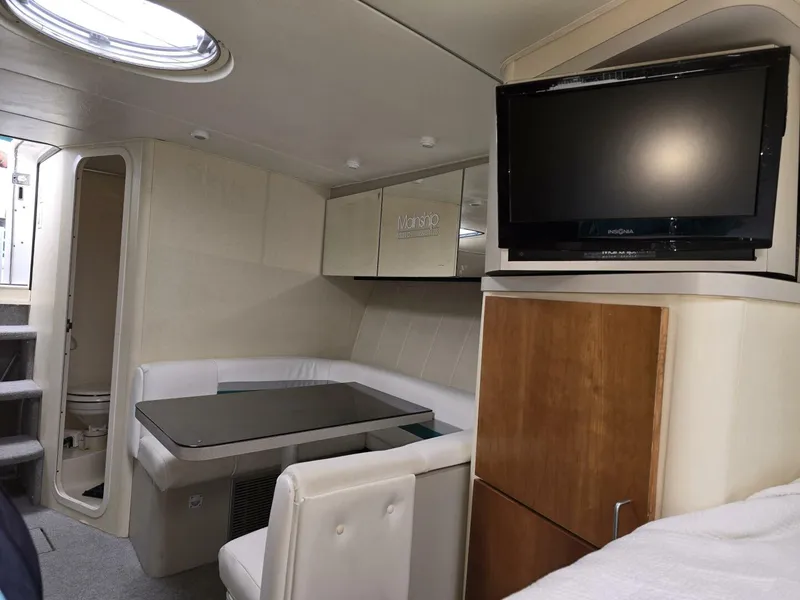 Slide: The Image of 1992 Mainship 360 - 4519764