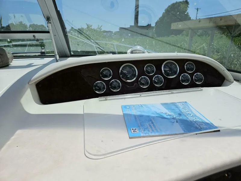 Slide: The Image of Sea Ray 33 1999 - 4529043