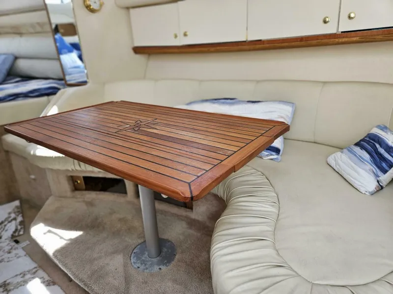 Slide: The Image of Sea Ray 33 1999 - 4529063