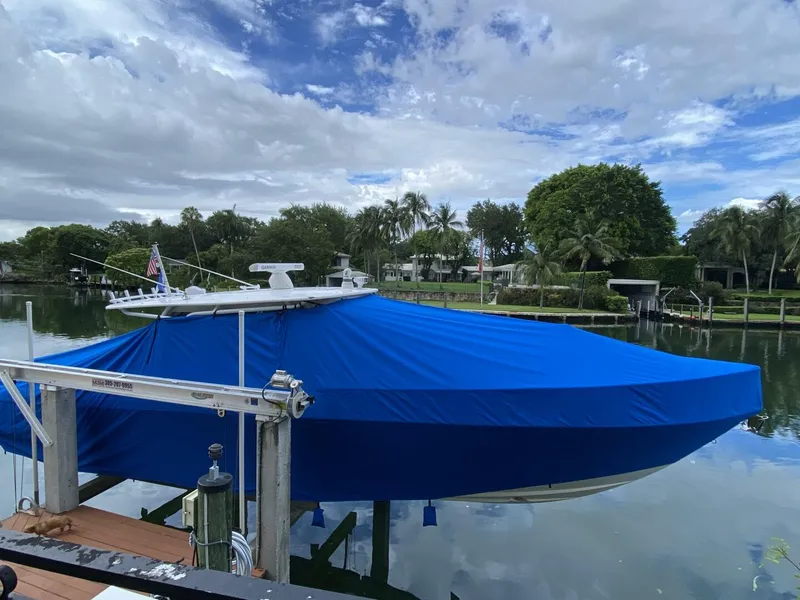 Slide: The Image of Intrepid 400 Cuddy 2016 - 4523584