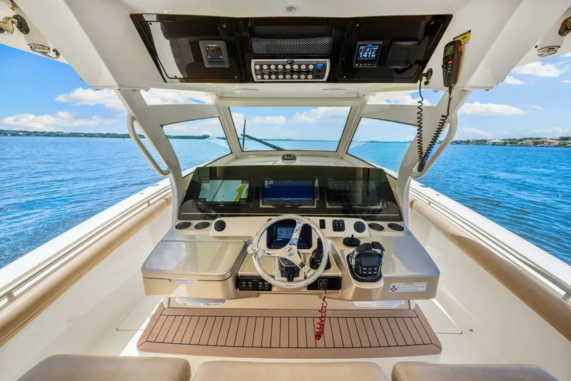 Slide: The Image of Scout 380 LXF 2018 - 4525214