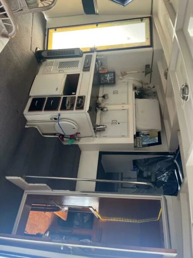 Slide: The Image of CHB 46 Motor Yacht 1988 - 4523783