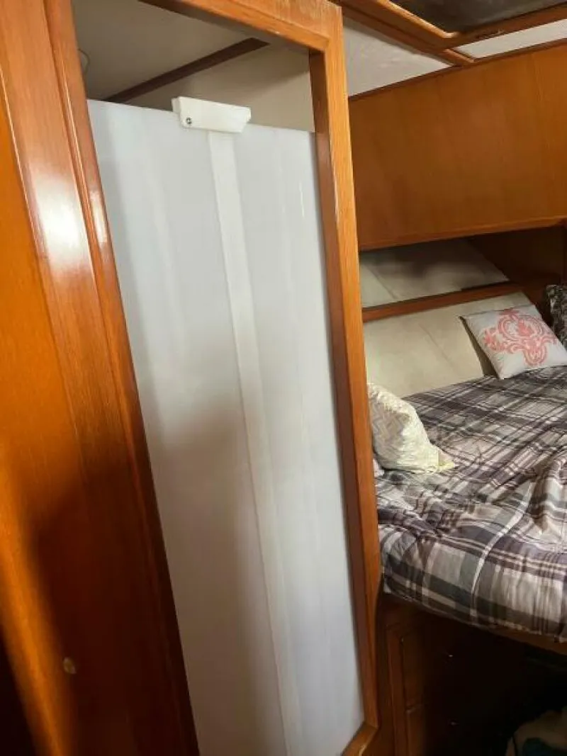 Slide: The Image of CHB 46 Motor Yacht 1988 - 4523785