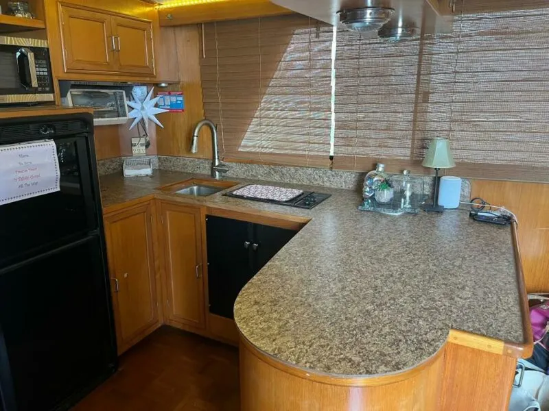 Slide: The Image of CHB 46 Motor Yacht 1988 - 4523777