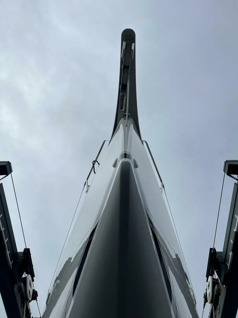 Slide: The Image of J/40 - NEW Bow - 4561868