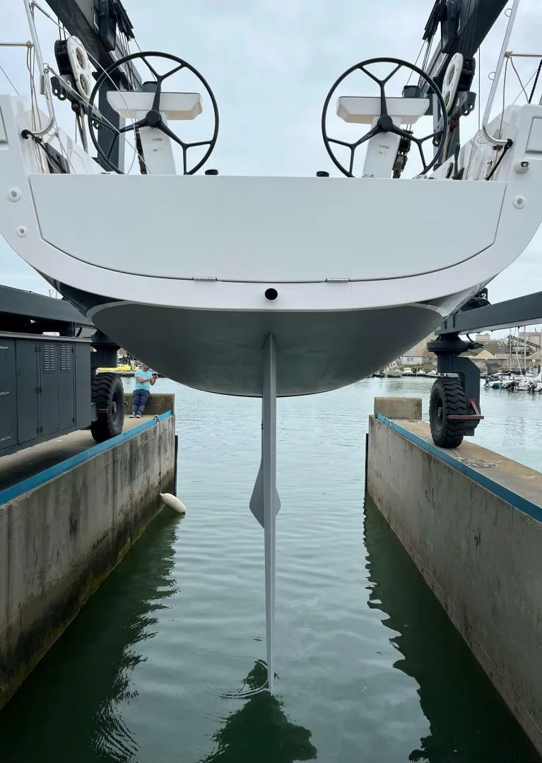 Slide: The Image of J/40 - NEW Underbody - 4561872