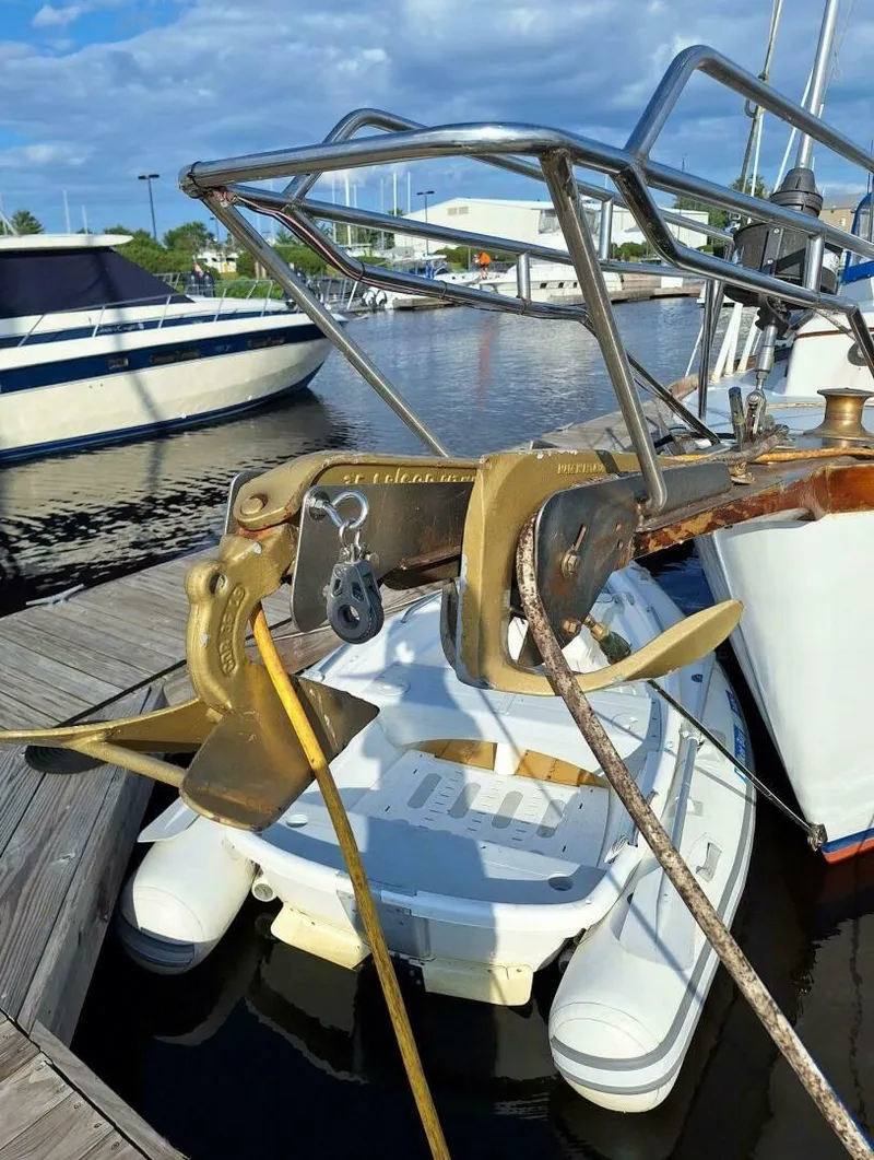 Slide: The Image of Cheoy Lee 40 1976 - 4526446