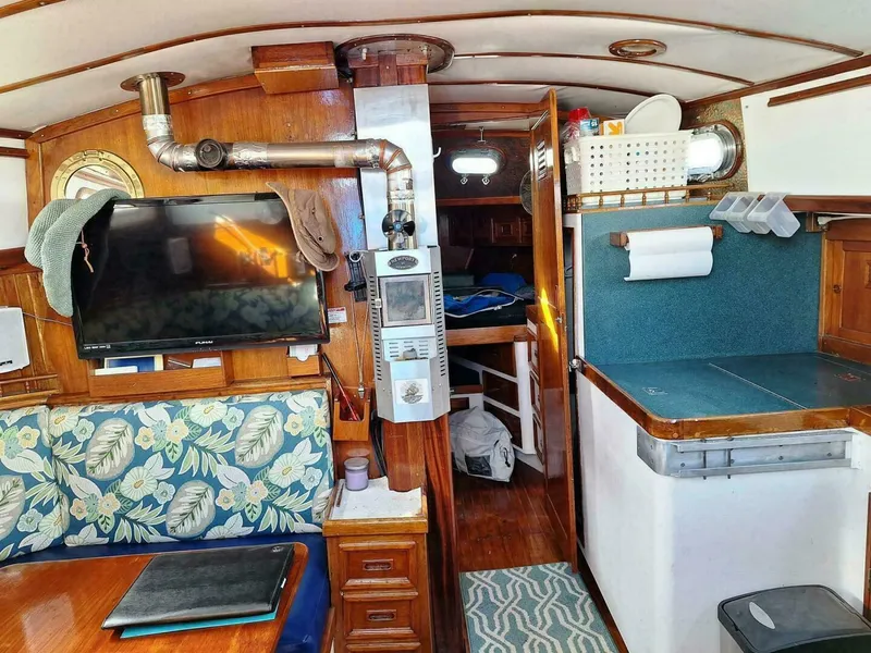 Slide: The Image of Cheoy Lee 40 1976 - 4526472