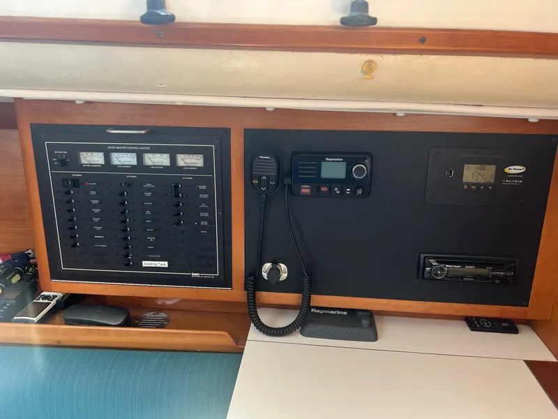 Slide: The Image of Freedom 35 1993 - 4526750