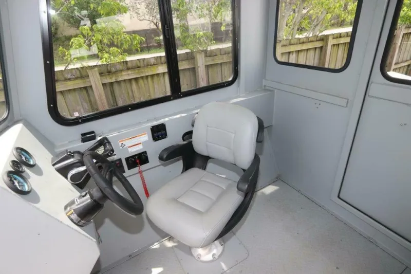 Slide: The Image of SeaArk 2472 2023 - 4527120