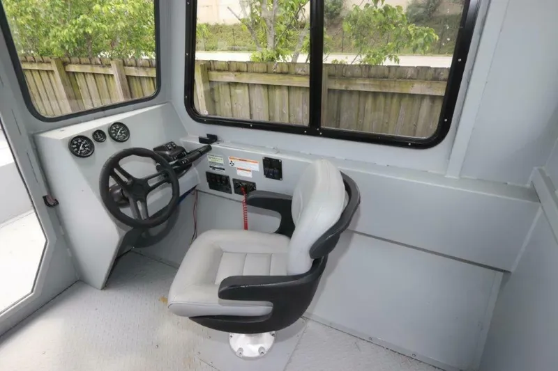 Slide: The Image of SeaArk 2472 2023 - 4527122