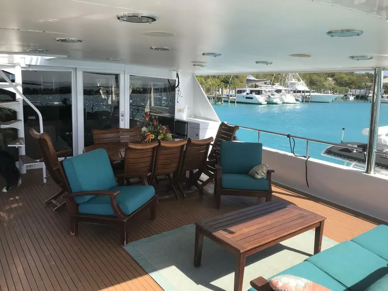 Slide: The Image of Aft Deck Seating   - 4531328