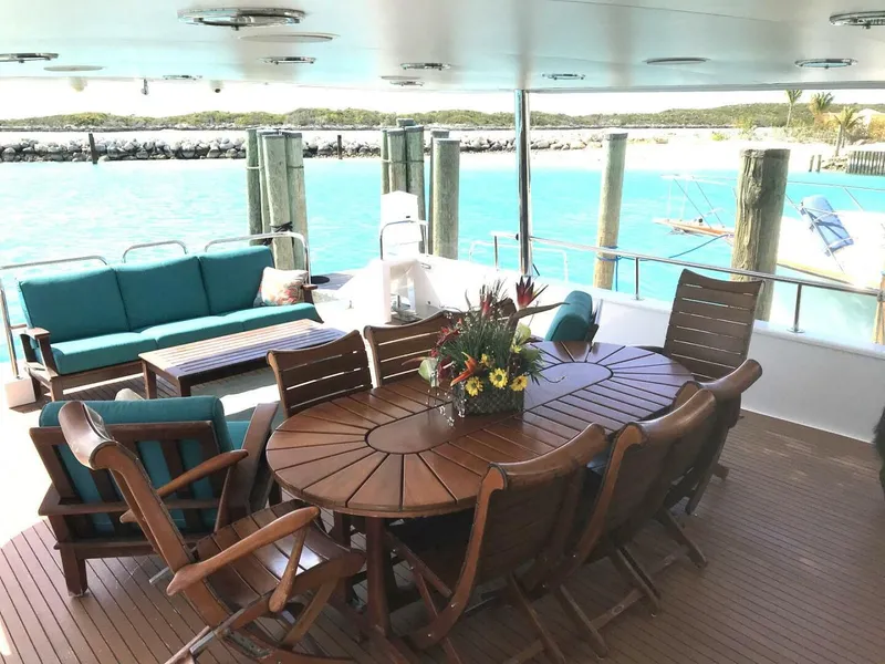 Slide: The Image of Aft Deck Dining   - 4531330