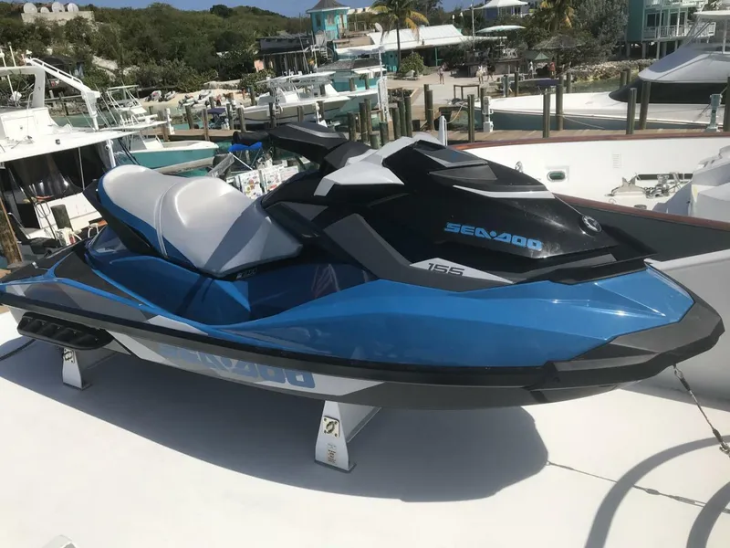 Slide: The Image of New Sea Doo 2   - 4531352