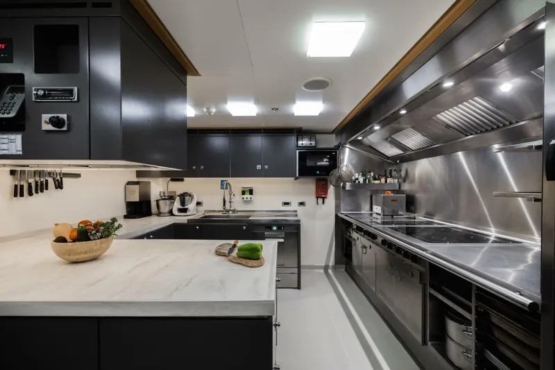 Slide: The Image of Loon 221' Main Deck Galley - 4528209